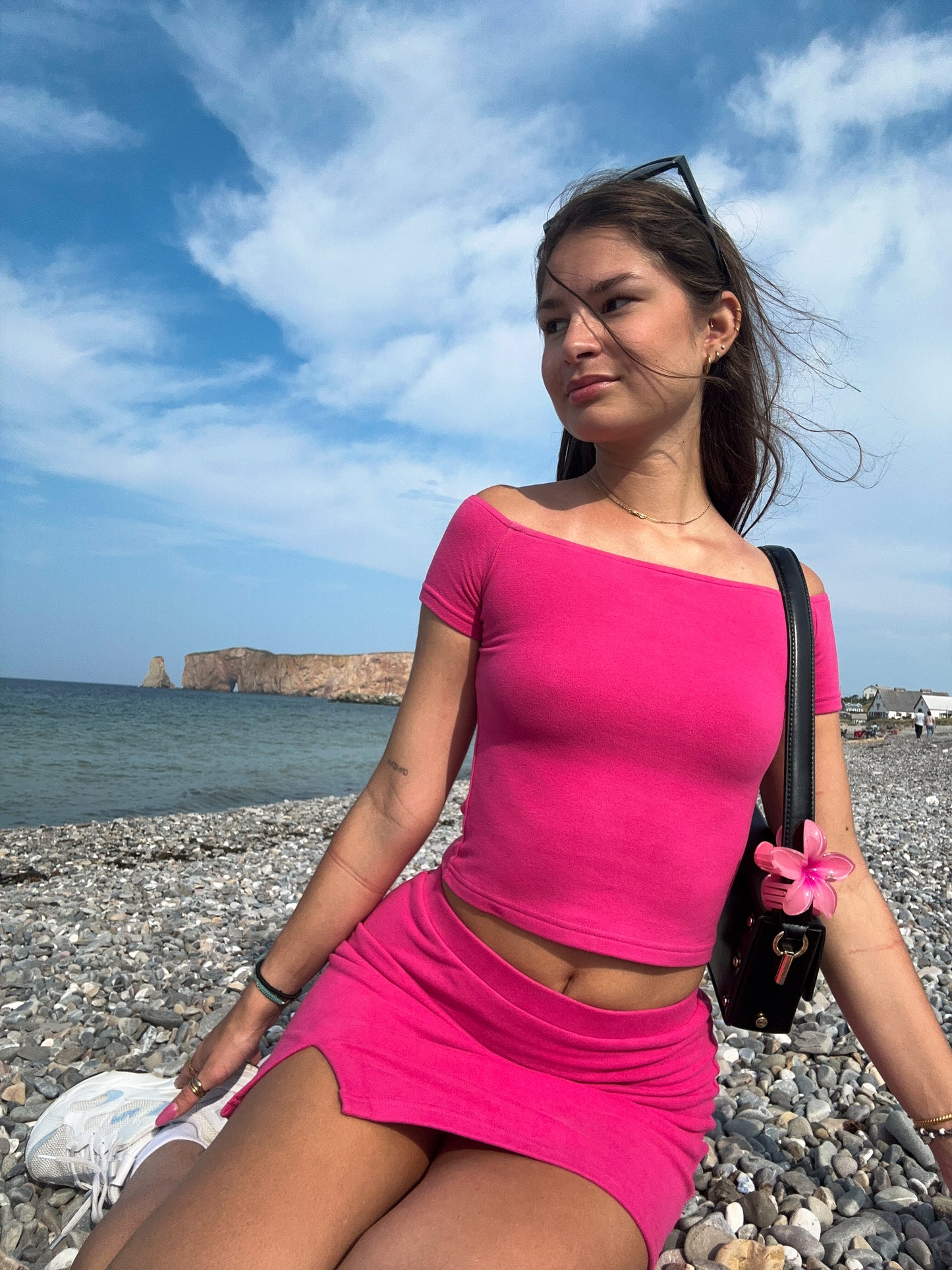FUSHIA SOFT OFF-SHOULDER TOP - HUG