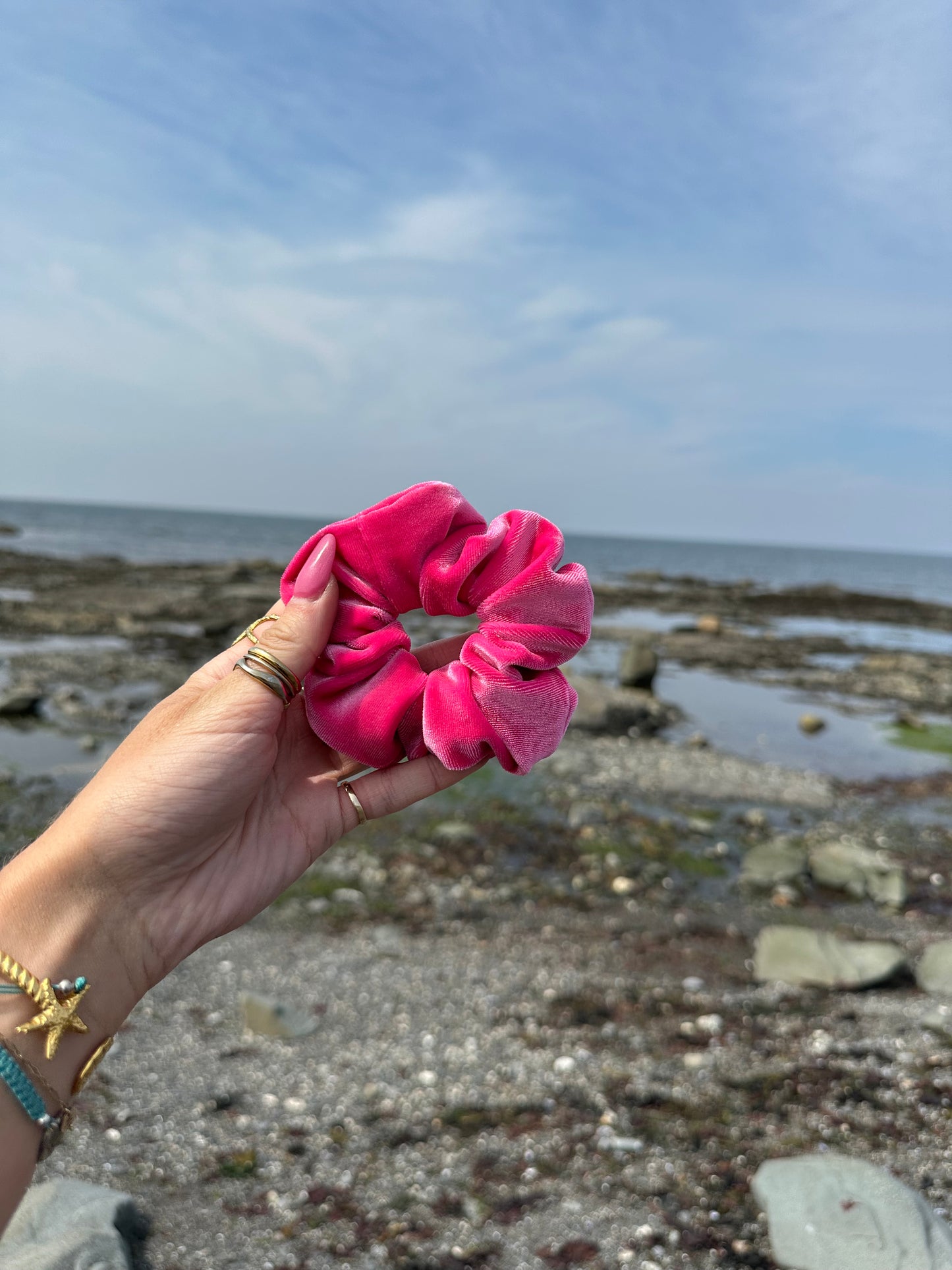 PINK HANDMADE SCRUNCHIES - SEWN BY CHLOE