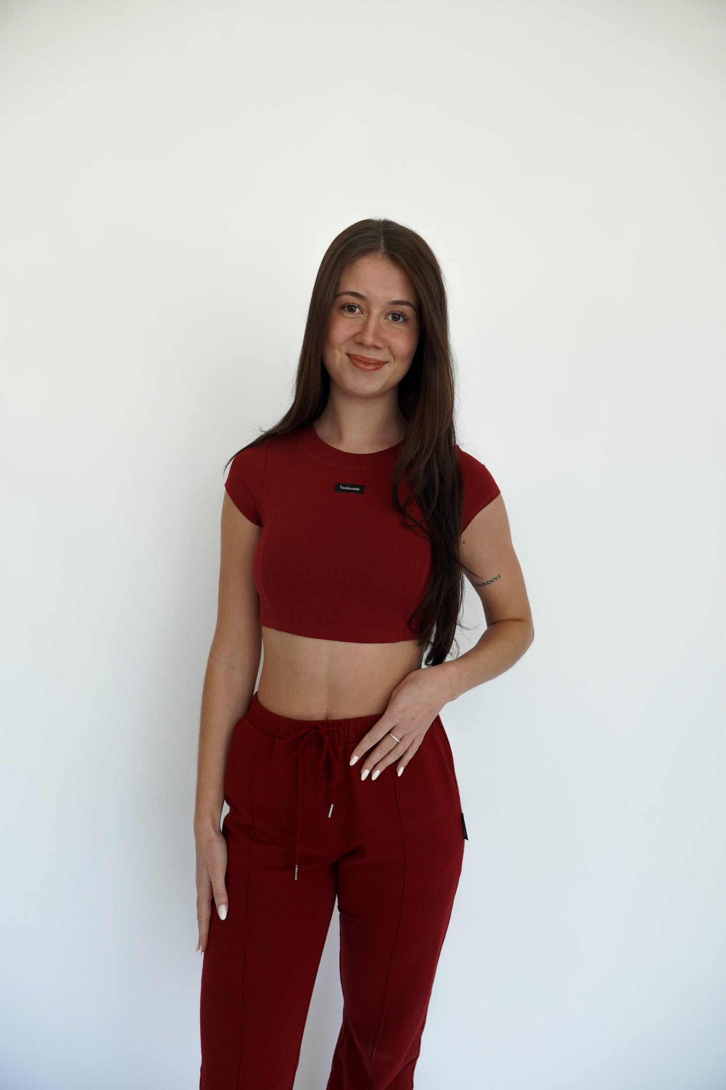 CROP TOPS MANCHES COURTES (TEE)