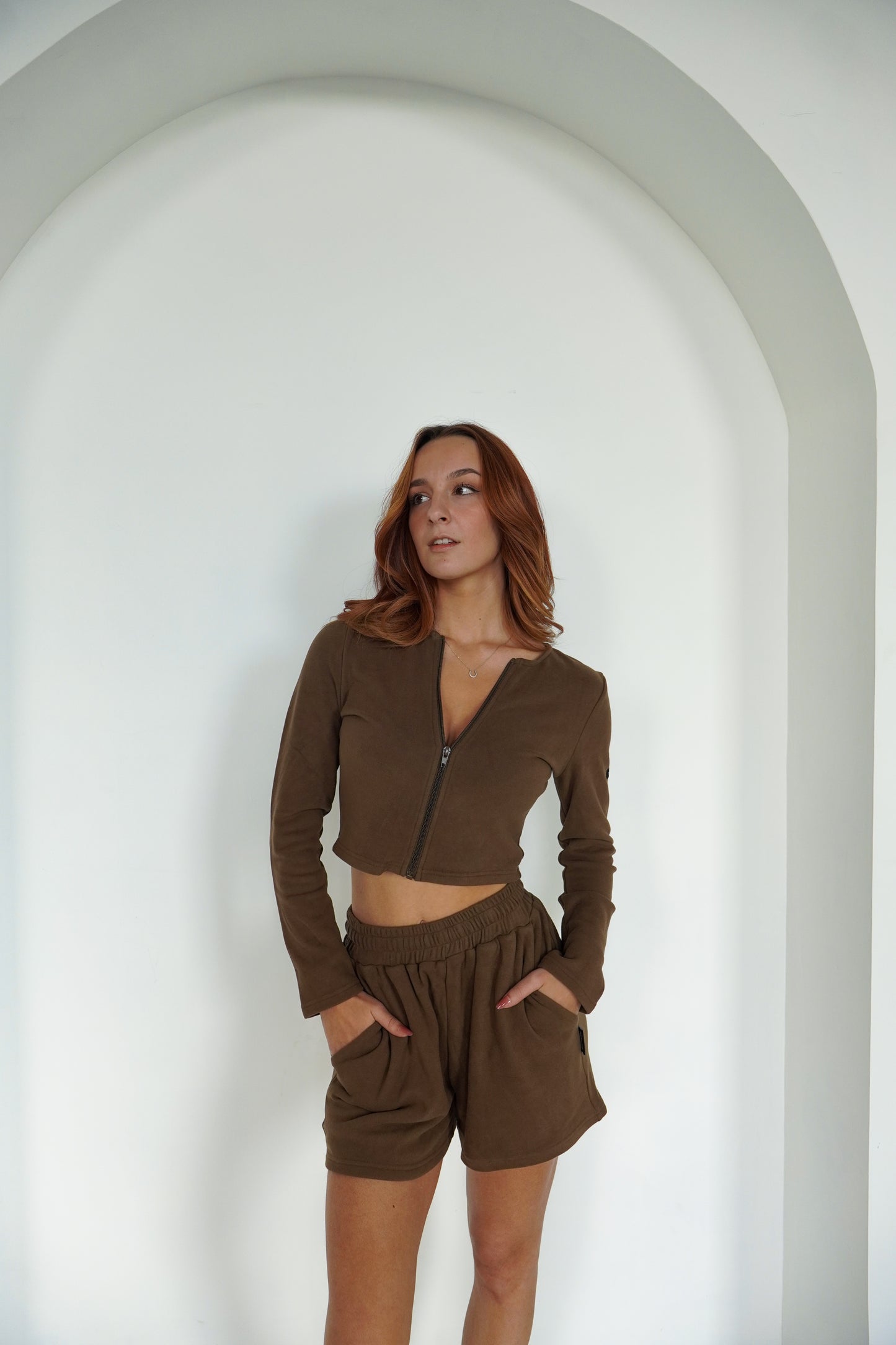 OLIVE BROWN SOFT MINI ZIP - HUG