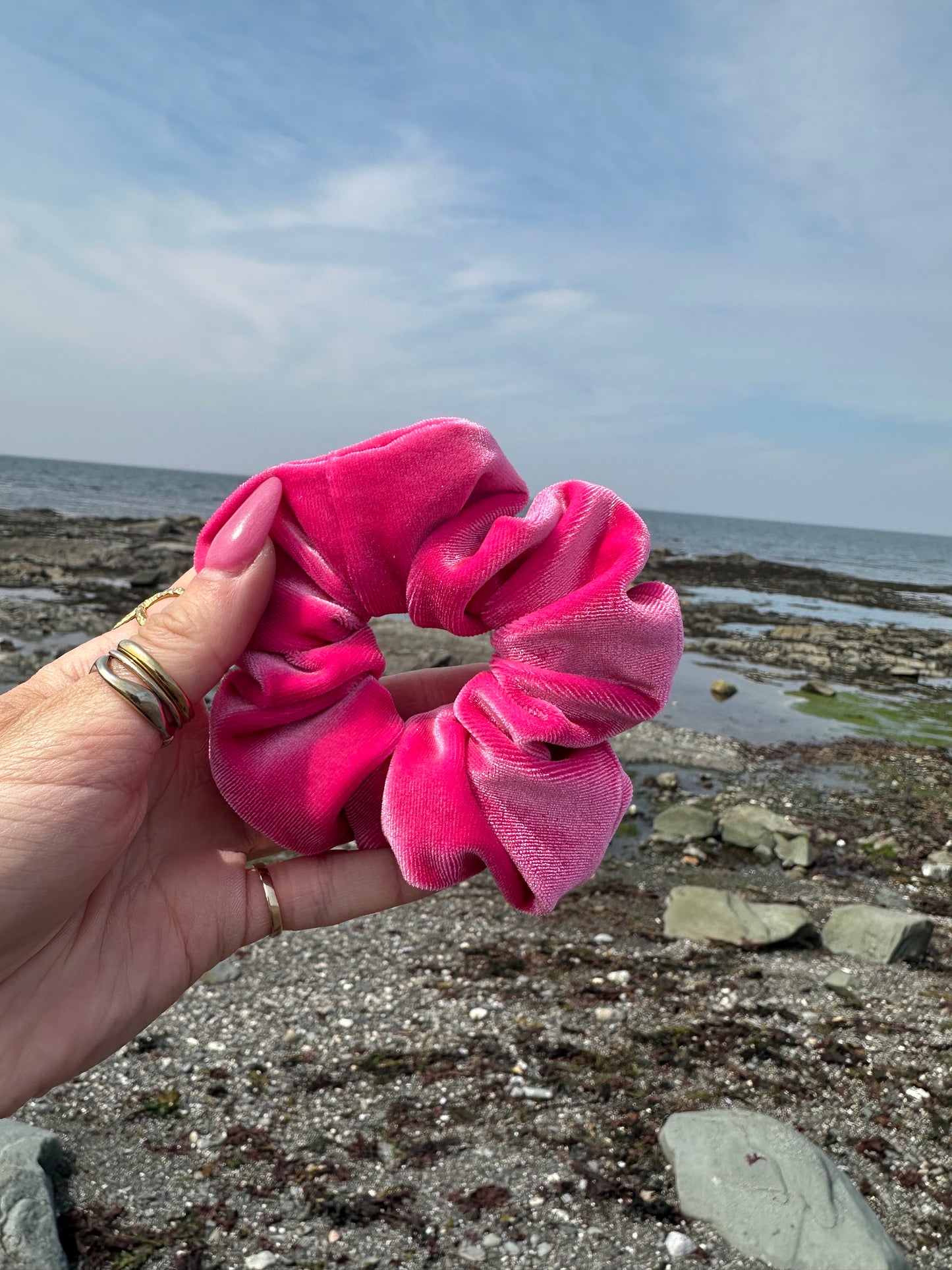 PINK HANDMADE SCRUNCHIES - SEWN BY CHLOE