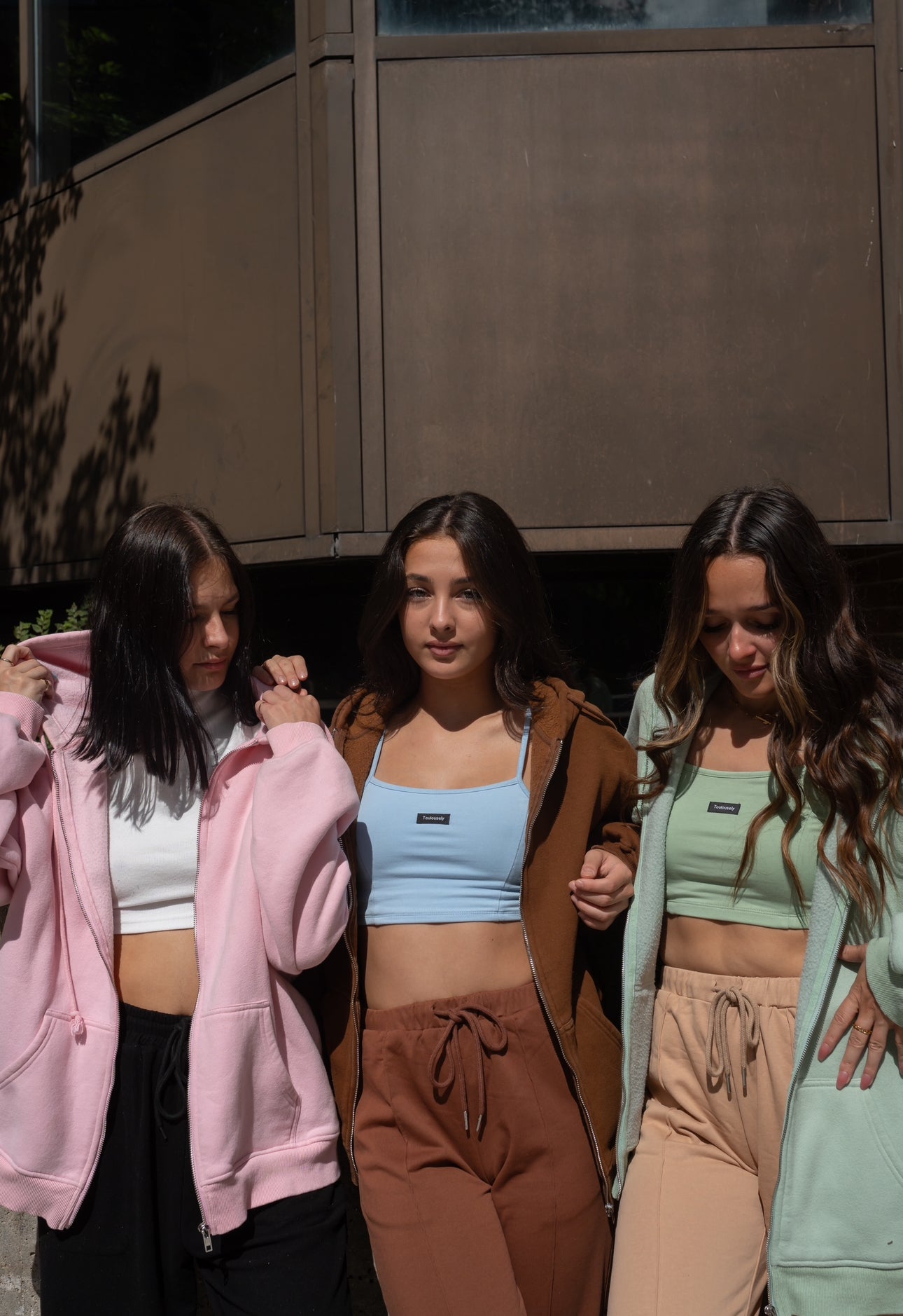 CROP TOPS CAMISOLES