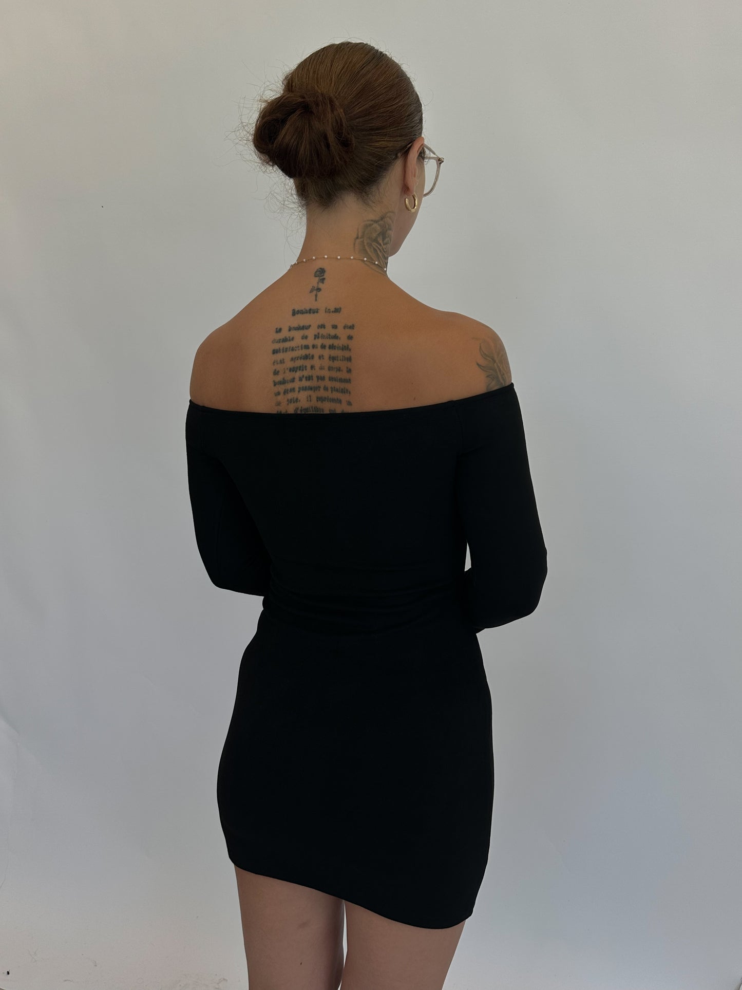BLACK SOFT OFF-SHOULDER DRESS - HUG