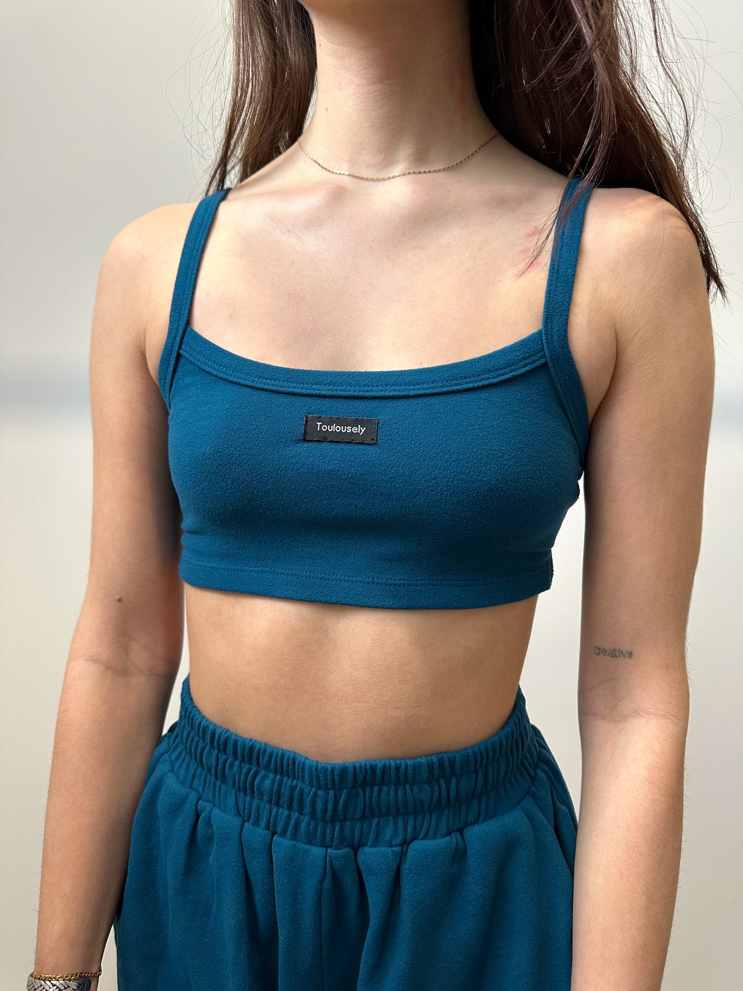 CAMISOLES COURTES DOUCES