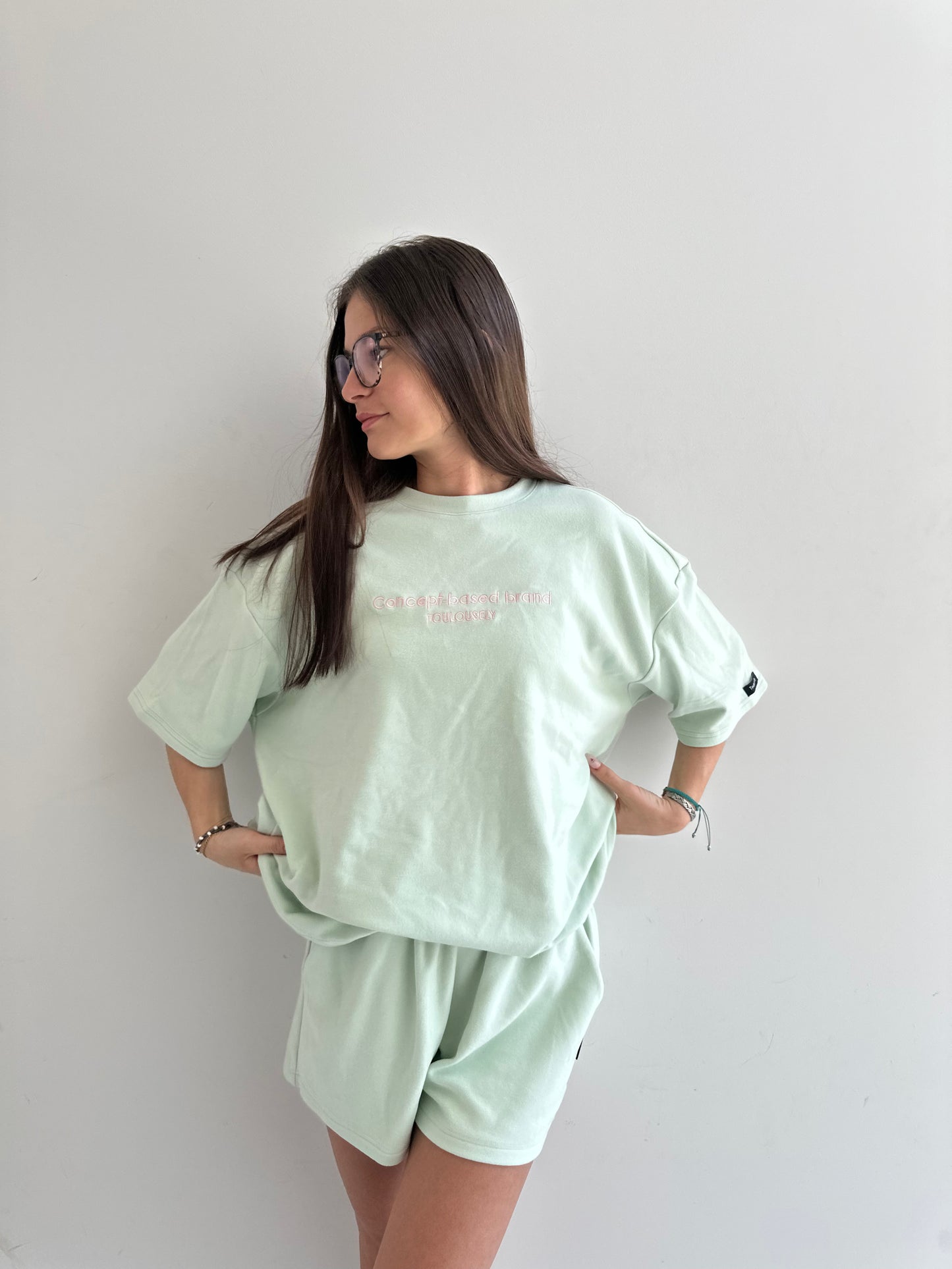 MINT SOFT T-SHIRTS - HUG