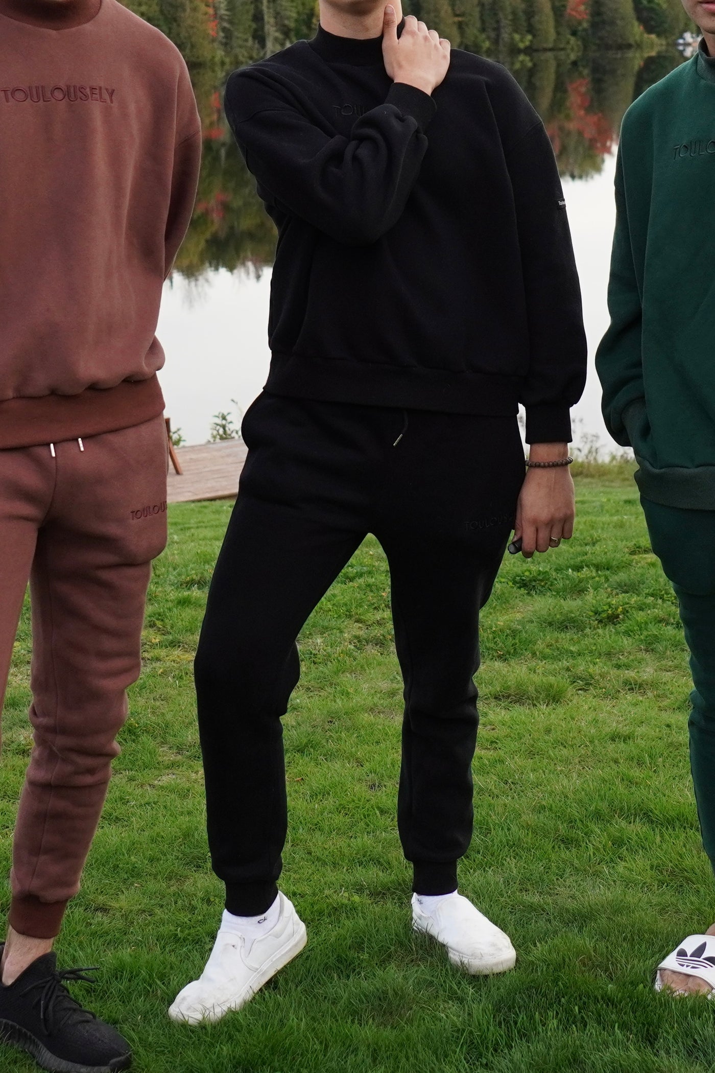 JOGGERS