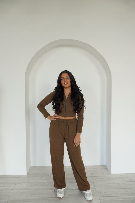 OLIVE BROWN SOFT PANTS - HUG