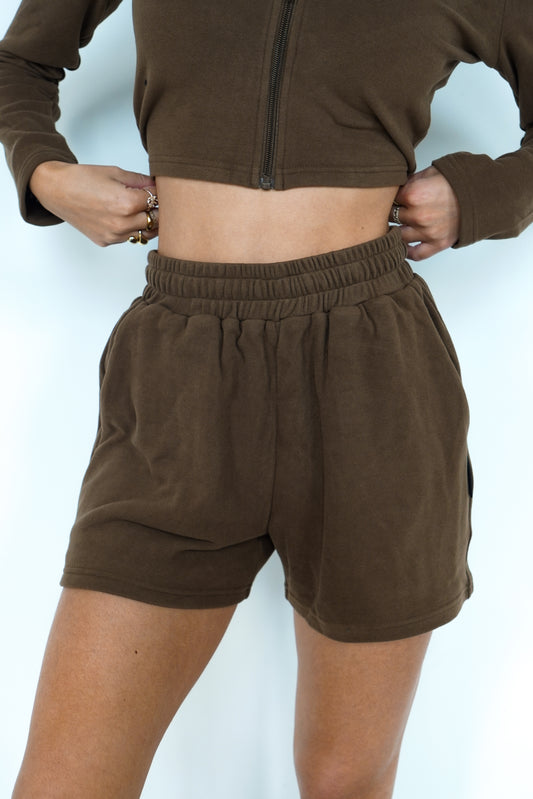 OLIVE BROWN SOFT SHORTS - HUG