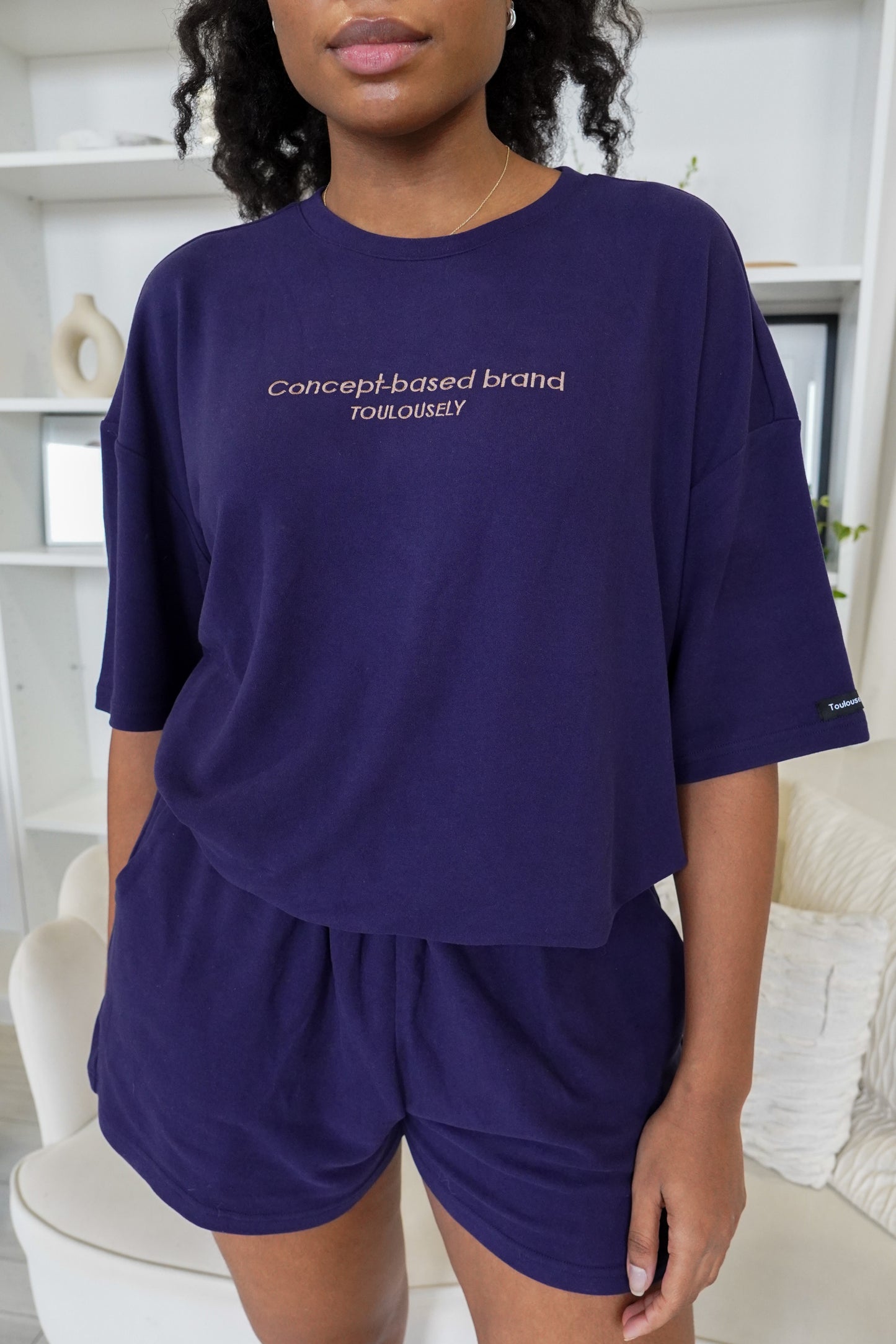 T-SHIRTS BLEU FONCÉ DOUX - HUG