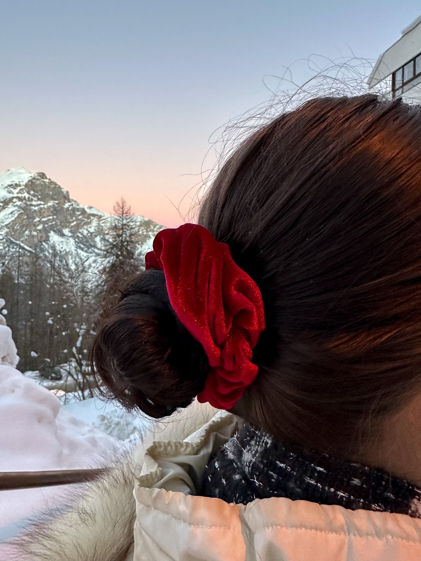RED HANDMADE SCRUNCHIES - SEWN BY CHLOE