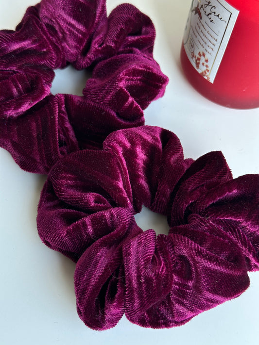 ROYAL MAGENTA HANDMADE SCRUNCHIES - SEWN BY CHLOE