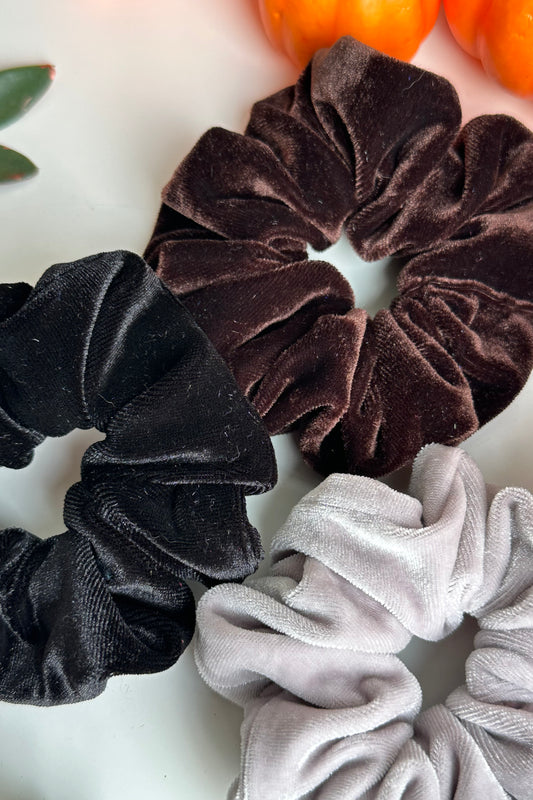BLACK HANDMADE SCRUNCHIES - SEWN BY CHLOE