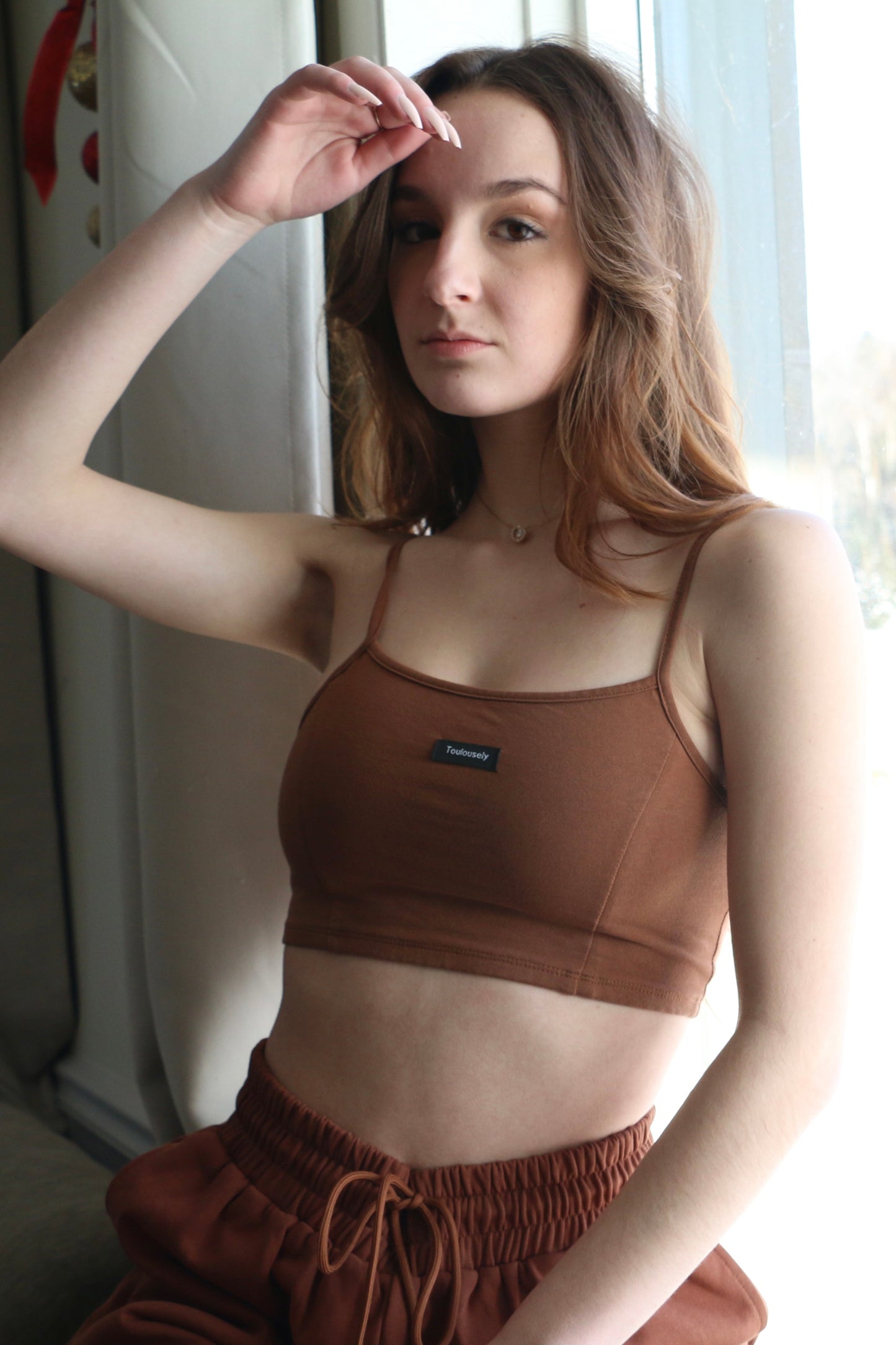 BRUN CAMI CROP TOP
