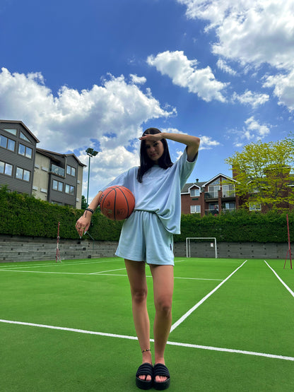 BLEU SHORTS DOUX- HUG