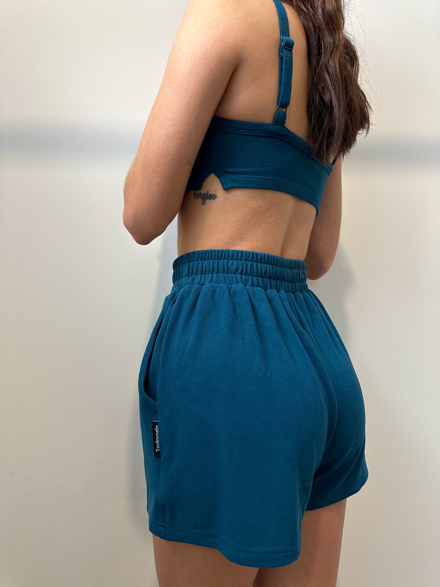 SHORT DOUX SARCELLE - HUG