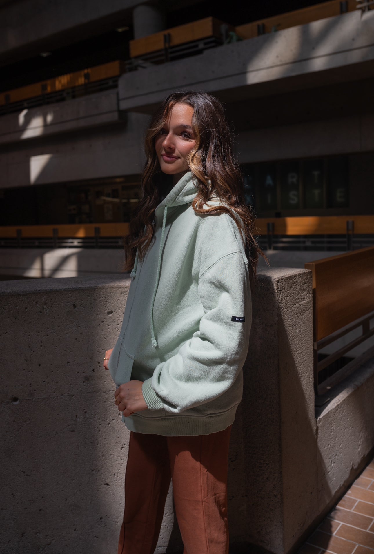 SAGE GREEN OVERSIZED JACKET - DARING