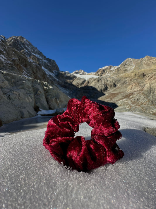 DARK RED HANDMADE SCRUNCHIES - SEWN BY CHLOE
