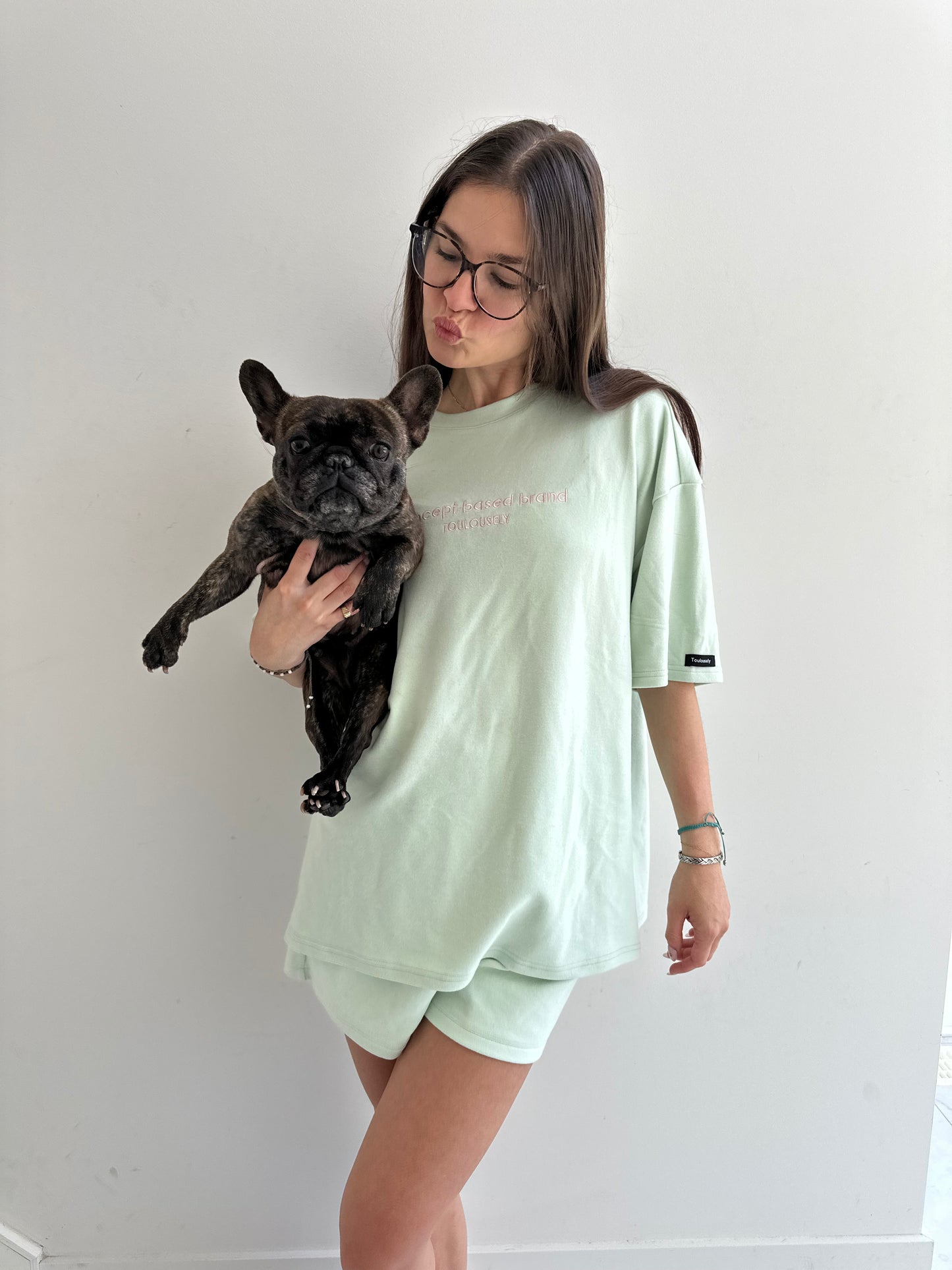 MINT SOFT T-SHIRTS - HUG