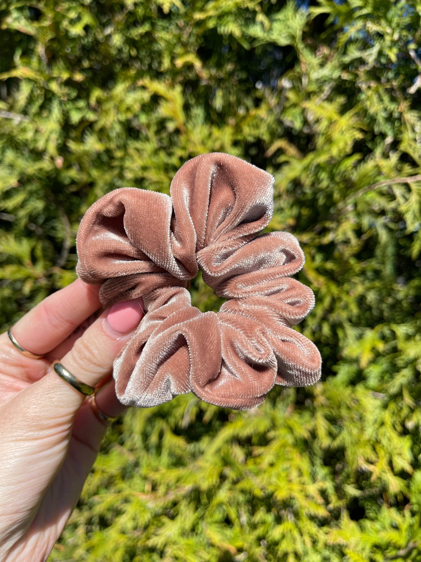 SCRUNCHIES NEUTRES FAITS À LA MAIN - COUSUS PAR CHLOÉ