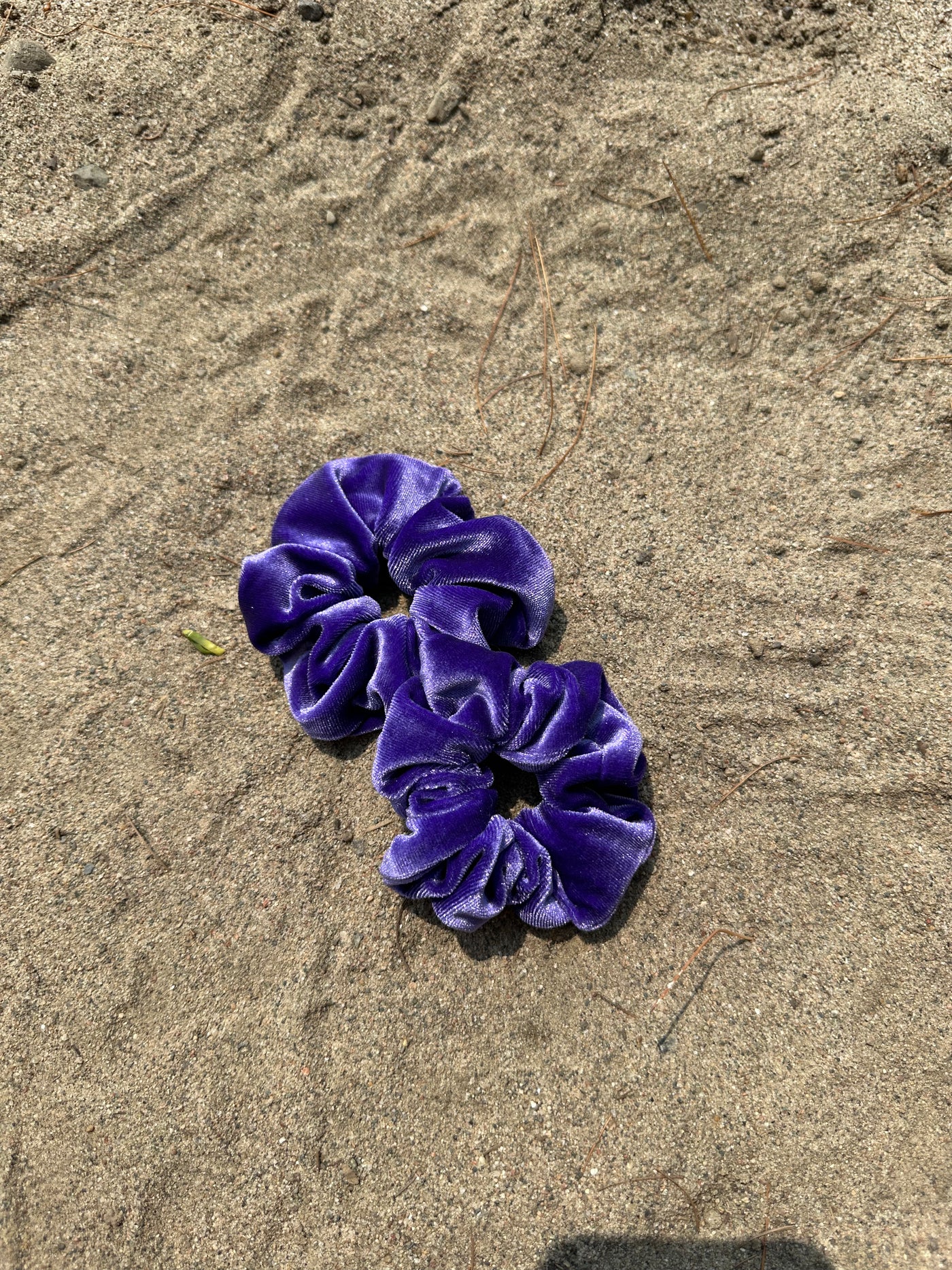SCRUNCHIES D'ÉTÉ FAITS À LA MAIN - COUSUS PAR CHLOÉ