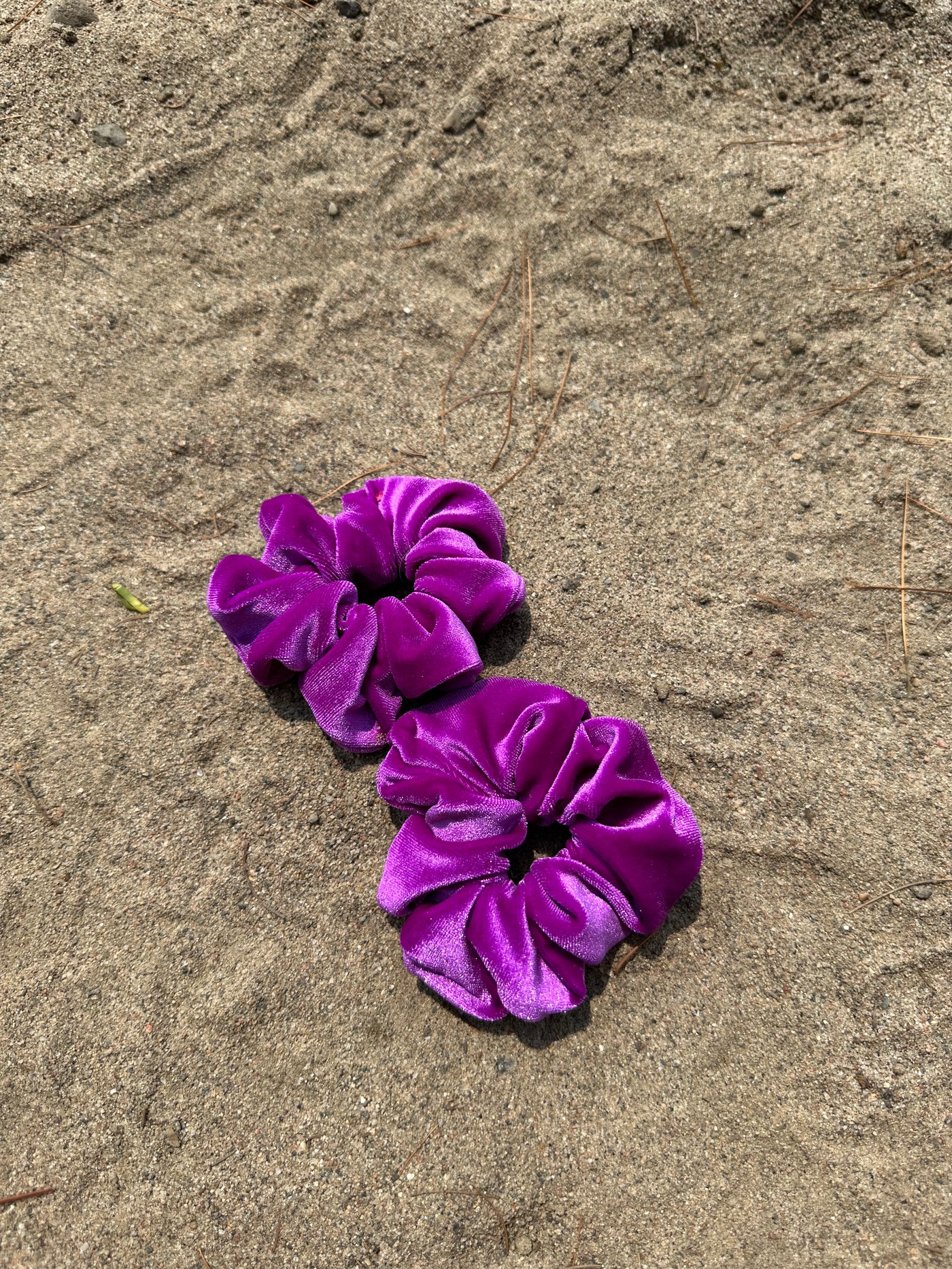 SCRUNCHIES D'ÉTÉ FAITS À LA MAIN - COUSUS PAR CHLOÉ