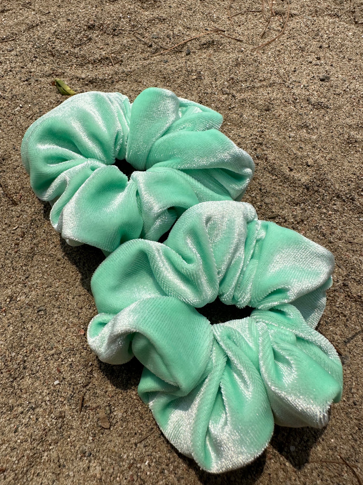 SCRUNCHIES D'ÉTÉ FAITS À LA MAIN - COUSUS PAR CHLOÉ