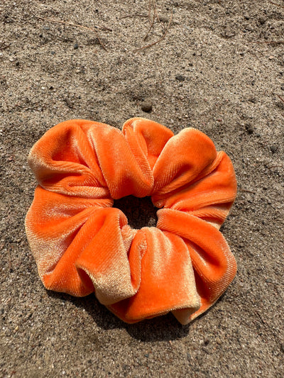 SCRUNCHIES D'ÉTÉ FAITS À LA MAIN - COUSUS PAR CHLOÉ