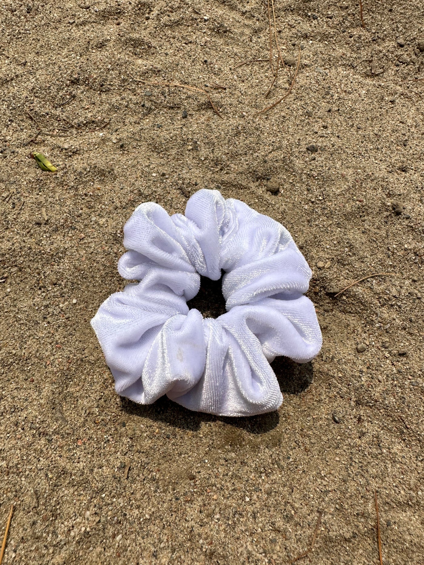 SCRUNCHIES NEUTRES FAITS À LA MAIN - COUSUS PAR CHLOÉ