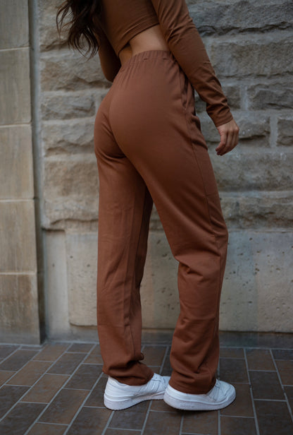 BROWN STRAIGHT PANTS - DARING