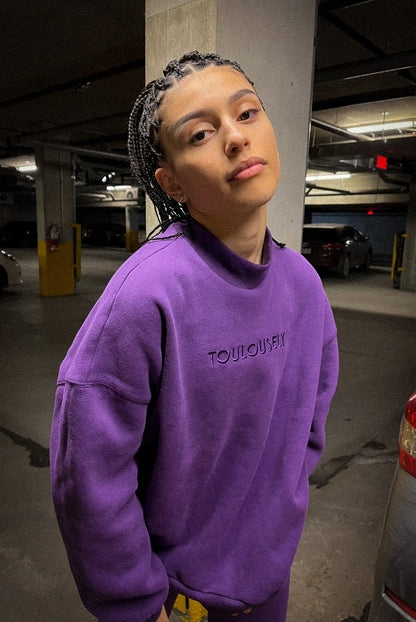 PURPLE NECK SWEATSHIRTS