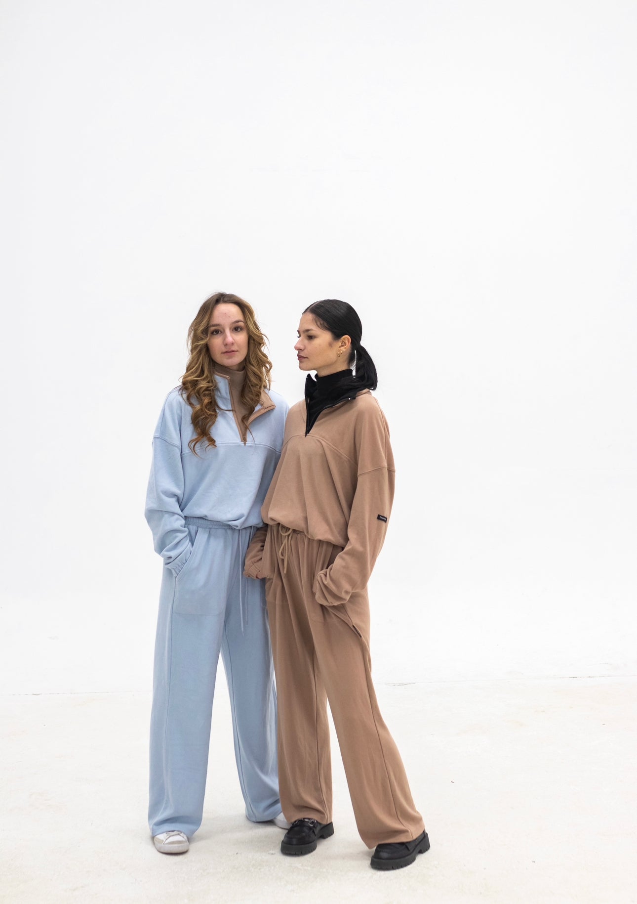 BLEU PANTALONS DOUX - HUG