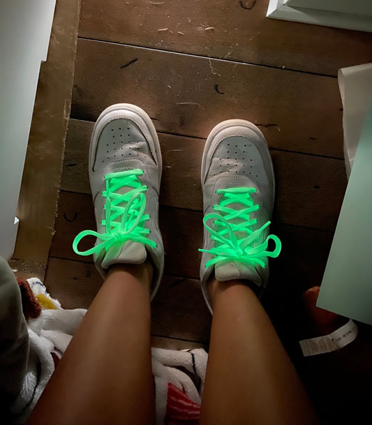 GLOW IN THE DARK SHOELACES